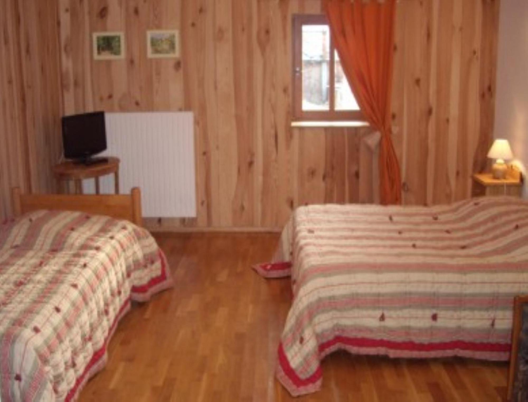 Auberge Du Ruxelier Hotell Cheniménil Exteriör bild
